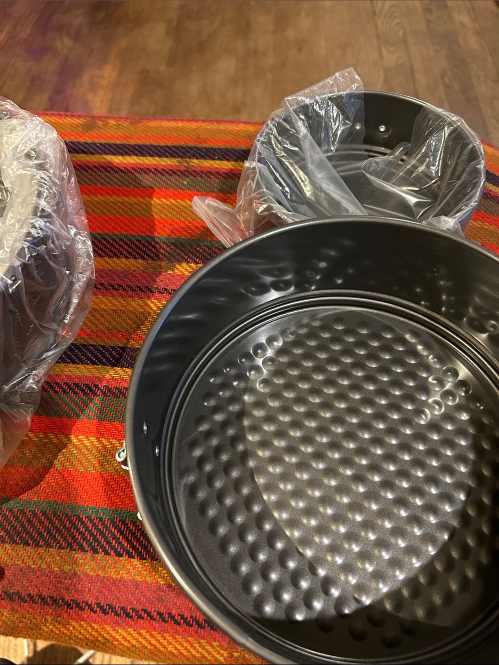 Non-Branded Black Textured Springform & Round Bake Pan Set - Black